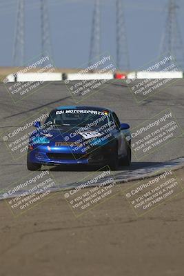 media/Oct-25-2025-CalClub SCCA (Sat) [[34c778dfbe]]/Group 5/Race/